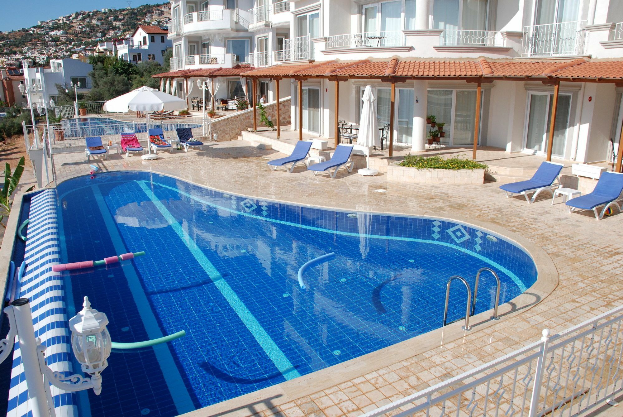 Cetinkaya Apartments Калкан Экстерьер фото